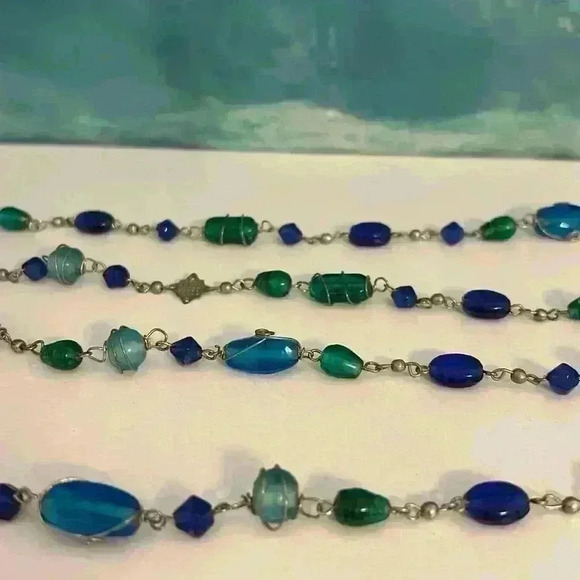Blue Green Long Vintage Beaded Silver Tone Glass Necklace 30” - Picture 4 of 13